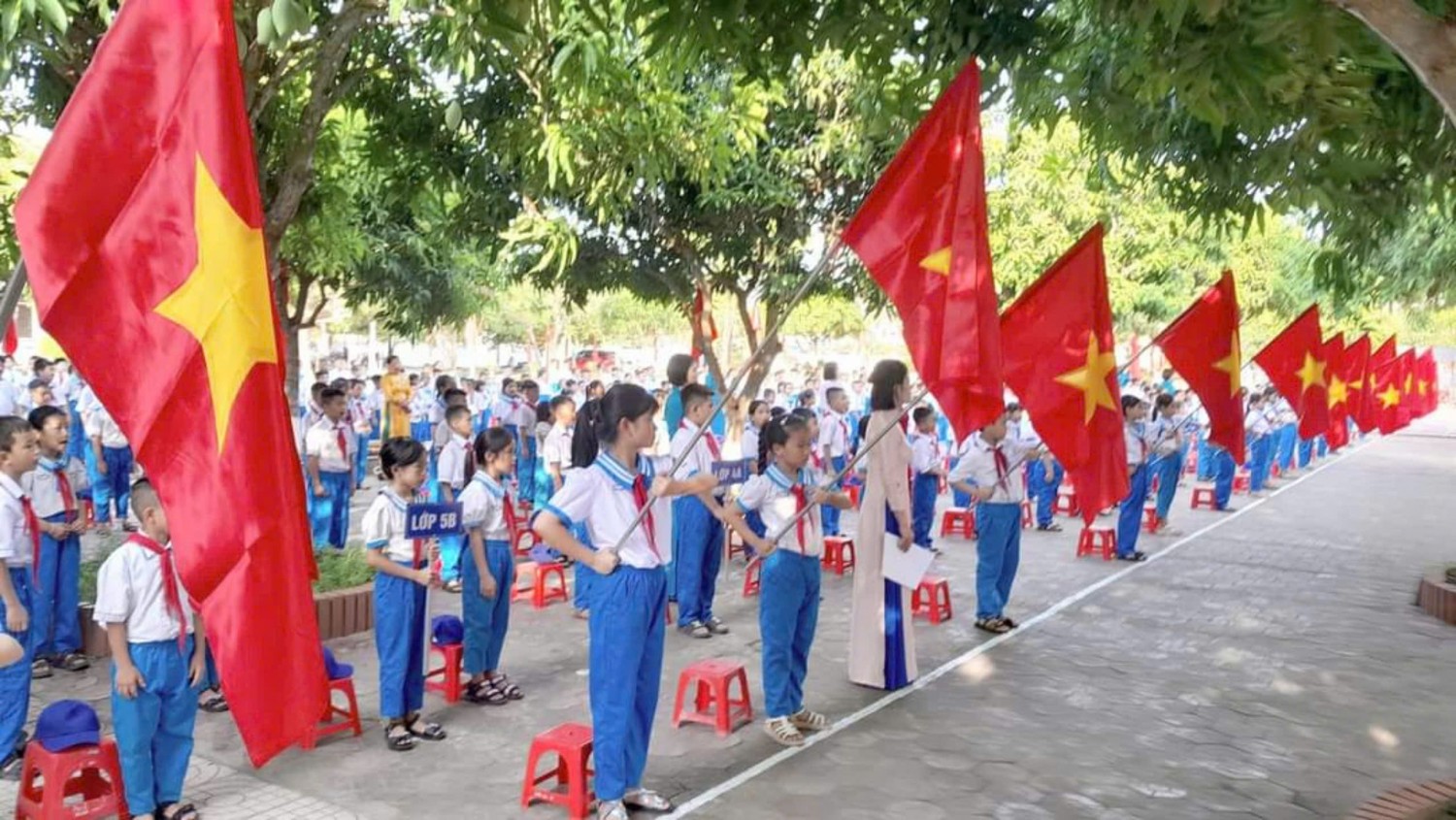 Phù Lưu, Lộc Hà: Tưng bừng lễ khai giảng năm học 2024 - 2025